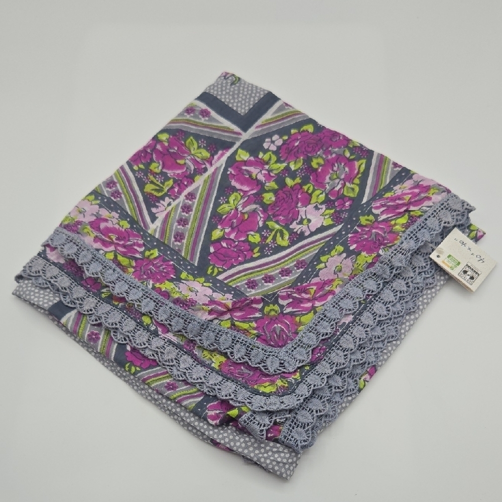World Finds | Gray And Purple Lace Edge Scarf 40" x 40" NWT